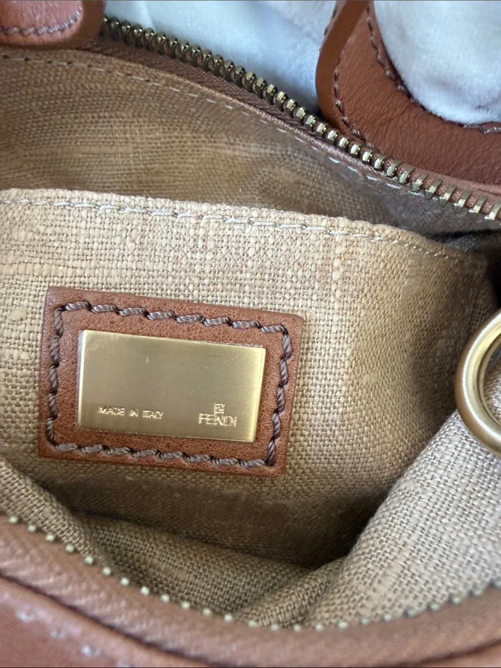 Fendi Vintage Small Leather Oyster Bag  in Cognac Brown